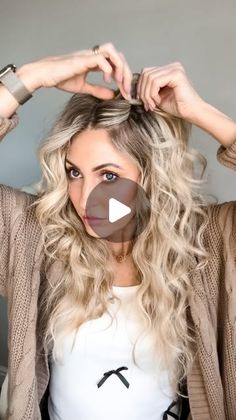 Up Hairstyles For Long Hair, Half Up Do, Highlights Hairstyles, Half Up Hairstyles, Hair Styles Short, Makeup Things, Top Knots, Asian Short Hair, Shorthair Hairstyles