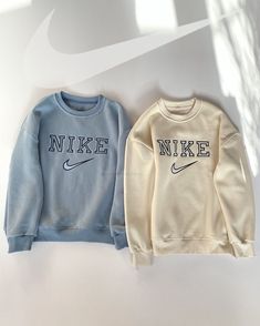 Nike Fits, Nike Hoodies For Women, Nike Crewneck, Nike Pullover, Nike Sweatshirt, Nike Sweatshirts