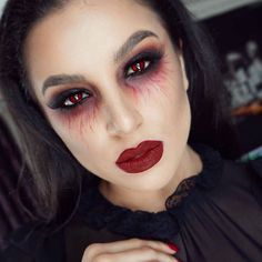 Maquillage Halloween Simple, Devil Makeup, Halloween Makeup Inspiration, Halloween Tattoo