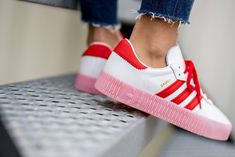 Adidas Sambarose, Crazy Shoes, Shoe Obsession, Up Girl, Looks Style, Outfits Casuales, Cute Shoes, Adidas Women, Me Too Shoes