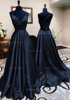 Silhouette: A-lineNeckline: V NeckSleeve: SleevelessWrap: NoBack Style: Zipper,Crossed StrapsEmbellishment: PleatedFabric: CharmeuseLength: Long/Floor-LengthFully Lined: YesBuilt-In Bra: YesBoning: Yes Sweep Train Prom Dress, Navy Prom Dresses, Dark Red Dresses, Pleated Gown, Dress With Pleats, Red Dresses Classy, Vintage Prom, Corset Dress Prom, Mermaid Bridesmaid Dresses