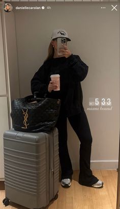 Plane Outfit Airport Style Comfy, Airport Style Comfy, Plane Outfit Airport Style, Danielle Carolan, Plane Outfit