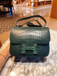 Size: Standard Size It comes with Dust box, Care manual, Tag, and Paper bag. Timeless Handbag, Hermes Bags, Bags Designer Fashion, Exclusive Bag, Buying Gifts, Caribbean Netherlands, Bosnia And Herzegovina, Paper Bag, Things To Come