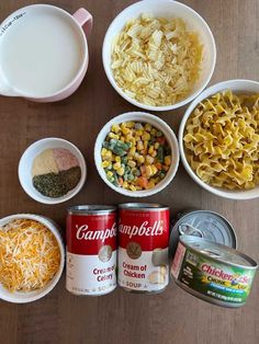 the ingredients for this pasta dish are laid out in bowls and on top of each other