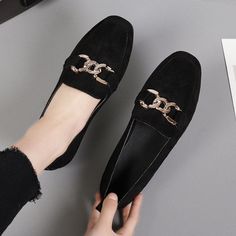 Fashion Flat Shoes Stylish Flat Shoes, Flats Shoes Comfortable, Fashion Shoes Flats, Comfortable Flats, Casual Flats, Fashion Flats, Shoes Women, Flat Shoes, Womens Flats