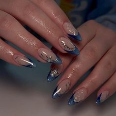 Silver French Nails, Blue Nails Inspiration, Pretty Blue Nails, Blue French Tip, Blue Chrome, Grunge Nails