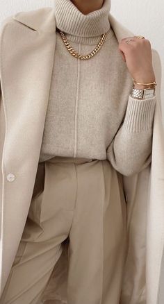 Vinter Mode Outfits, Beige Outfit, Tan Pants, Beige Pants, Stylish Work Outfits, Mode Inspo, Autumn Outfit