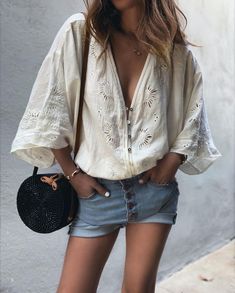 b29eed44276144e4e8103a661f9a78b7desc55008721ri Boho Chic Outfits Summer, Vegas Trip, Fashion Inspo Outfits, Chic Style, Fashion Inspo, Cute Outfits, My Style, Clothes