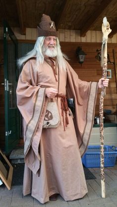 Robes Reference, Larp Wizard, Wizard Clothing, Wizard Clothes, Medieval Wizard, Mage Cosplay, Wizard Outfit, Wizard Cloak, Wizard Robe