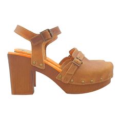 Dutch Clogs, Closed Toe Heel, Style Clogs, Dutch Style, Shoes Heels Classy, Brown Leather Heels, Heels Classy, Heels & Wedges, Cute Shoes