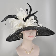 Summer Races Mini Hat With Ostrich Feathers, Summer Evening Costume Hat With Feather Trim, Summer Ostrich Feather Mini Hats For Races, Summer Mini Hats With Ostrich Feathers For Races, Summer Race Day Mini Hats With Ostrich Feathers, Kentucky Derby Costume Hats With Feather Trim, Short Brim Costume Hats With Feather Trim For Races, Feathered Hat For Royal Ascot Races, Feathered Costume Hat For Races With Short Brim