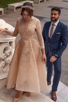 High Low Wedding Dresses, Soirée Dresses, Wedding Dresses With Long Sleeves, Dresses With Long Sleeves, Short Lace Wedding Dress, Hijab Dress Party, Wedding Dresses High Low, Modern Hijab