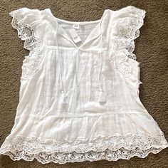 Gap. White Blouse. Nwt. White. Size Medium Gap Women, Blouse White, White Blouse, Blouses For Women, Gap, Color White, Blouses, Womens Tops, Size Medium