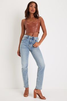 You'll always be at the top of your grade when you have the Daze Denim Smarty Pants Light Wash High Rise Denim Jeans! Slightly stretchy, light wash denim (in Daze Denim's Wink Wash) shapes these must-have jeans that feature a high-waisted fit, complete with belt loops, a five-pocket cut, and a branded top button with a hidden zip fly. Vintage-inspired whiskering accents the skinny, straight pant leg that end at ankle-length hems. Shadow patch and logo at back. Fit: This garment fits true to size. Length: Ankle length. Size 28 Inseam: 30.00 Front Rise: 11.00 Waist: Fitted - very fitted at natural waist. Hip: Fitted - consider sizing up for fuller hips. Fabric: Fabric has no stretch. Unlined. 65% Cotton, 34% Organic Cotton, 1% Elastane. Machine Wash Cold Water With Like Colors. No Bleach. Tu Smarty Pants, High Rise Denim Jeans, Lulu Fashion, High Rise Denim, Light Wash Denim, Bottom Clothes, Straight Pants, Bottoms Pants, Jeans Pants