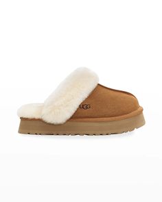 Cute Uggs, Chestnut Uggs, Disco Style, Dr Shoes, Preppy Shoes, Shoe Wishlist, Ugg Slippers, Cute Nikes, Shoe Inspo