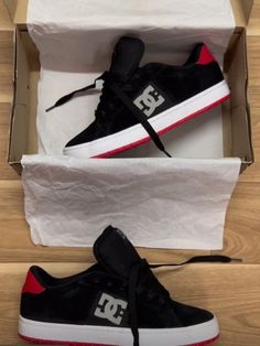 Urban Shoes, Shoe Wardrobe, Hype Shoes, Aesthetic Shoes, Elegant Shoes, Rock On, Baby Sneakers