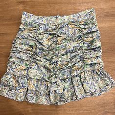 Nwot Zara Paisley Floral Silky Mini Skirt 100% Polyester And Double Lining Zara Floral Print Tiered Skirt, Spring Paisley Print Mini Skirt, Paisley Print Skirt For Spring, Zara Skirts, Paisley Floral, Floral Skirt, Mini Skirt, Paisley, Womens Skirt