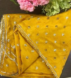 Custom made dupatta perfect for all festive and wedding occasions and goes with anarkali suits And lehenga choli Note: The shipping will be through FedEx or DHL. Manufacturing time- 7 days. Heavy Work Dupatta, Multi Color Dupatta, Pakistani Lehenga, Heavy Dupatta, Lehenga Crop Top, Indian Wedding Lehenga, Indian Dresses Traditional, Lehenga Blouse, Indian Lehenga