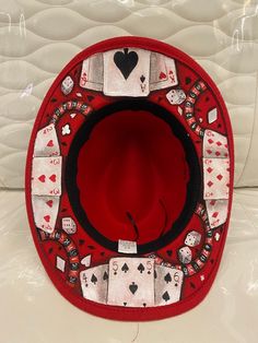 Poker Player' Custom One Of A Kind Cowboy / Cowgirl / Western Hat 🥀  Either buy this hat or let me create another bespoke to you! I create custom cowboy / cowgirl / western hats right here in the UK. These are perfect for Luke Combs , C2C , Zachary Bryan & Morgan Wallen concerts etc. There's a whole lot of love and care I put into each and every single piece to make them unique and no two are ever the same so you have a truly one of a kind piece, to wear and then display as a piece of art 🫶🏽 Zachary Bryan, Hat Making Ideas, Luke Combs, Western Hat, Morgan Wallen, Cowgirl Western, Cowboy Cowgirl, Western Hats, Costume Hats