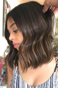 Hair Inspo Color Short, Highlighted Hair For Brunettes, Timeless Haircut, Dark Brunette Balayage Hair, Dark Brunette Balayage, Hair Dyed Underneath, Crew Cut Hair, Highlights For Dark Brown Hair, Short Hair Highlights