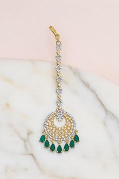 Delicate AD/CZ Green Color Maang ka Tikka with Silver plated.  Please refer to the picture for size. Height = 95 mm || Width = 11 mm If you have any other questions, feel free to contact us. Check out our other listings at: https://www.etsy.com/shop/mdbeadworks JEWELLERY CARE Protect your Jewellery from Sharp Blows, Scratches, and Extreme Temperatures. Avoid Contact With Perfumes, Sprays, Chemicals, and Water. Keep your Jewellery in a Clean, Dry, and Airtight Box. Wipe it using a Soft Cloth Regu Luxury Temple Jewelry Tikka With Meenakari, Luxury Temple Jewelry Tikka As Gift, Luxury Stone Work Tikka For Celebration, Forehead Jewelry, Jewelry Pakistani, Pakistani Jewelry, Fun Quotes, Stone Gold, American Diamond