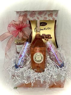 Special Requests Champagne Box, Baskets Gifts, Blush Wine, Newly Engaged Couple, Curated Gift Boxes, Rose Candle, Newly Engaged, Large Candles, Handmade Bows