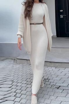 Details: Material: Polyester, Knitting Style: Elegant Pattern Type: Solid Element: Without Belt Neckline: O Neck Sleeve Length: Sleeveless Suit Type: Two-pieces Fit Type: Loose Clothing Length: Long Type: Solid Color Size(in) Bust Waist Hips S 36.2 28.3 40.2 M 37.8 29.9 41.7 L 39.4 31.5 43.3 XL 40.9 33.1 44.9 2XL 42.5 34.6 46.5 3XL 44.1 36.2 48 Tips: Due to the many variations in monitors, the color in the image could look slightly different, please take physical design and color shall prevail. Please allow 0.4"-1" differs due to manual measurement. Loose Clothing, Sleeveless Suit, Two Piece Pants Set, Custom Made Clothing, Mini Robes, Loose Outfit, Style Elegant, Two Pieces, Jumpsuit Dress