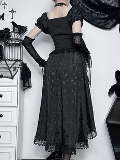 Gothic party queen, Elegant vintage style, Dark rose pattern   Material: Polyester spandex lace Color: Black Option: Puff sleeves top, Layered medium skirt, TOP SIZE： Unit: CM Bust Waist Length Sleeve S 70-88 57-70 31 19.5 M 74-92 61-74 32 20 L 78-96 65-78 33 20.5   SKIRT SIZE: Unit: CM Waist Length S 62-78 84 M 66-82 Steampunk Skirts, Gothic Party, Puff Sleeves Top, Gothic Rock, Kawaii Dress, Party Skirt, Elegant Skirt, Maid Dress, Mini Dresses For Women