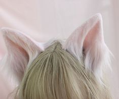 White/Black/Pink Handmade Faux Fur Fox Ears KC/Hairclip Pink Party Hair Accessories With Ears, Pink Ears Hair Accessories For Party, Black Fantasy Cat Ears Costume Accessories, Cosplay Cat Ears Costume Accessories, Gothic Cat Ears Costume Accessories For Cosplay, Adjustable Cat Ears Headband For Cosplay, Pink Cat Ears Hair Accessories, Fox Ears, Faux Fur