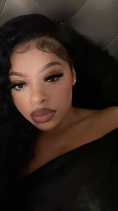 Hairstyles With Curled Hair, Pretty Lashes, Cute Makeup Looks, Makeup Eye Looks, Glamour Makeup, Dark Skin Makeup