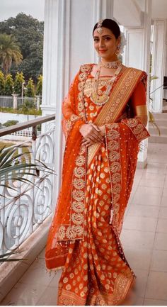 Bangladeshi Bride, Wedding Wardrobe, Saree Wearing Styles, Indian Bridal Sarees, Traditional Blouse Designs, Indian Bride Outfits, Draping Fashion, Saree Designs Party Wear, Indian Fashion Saree