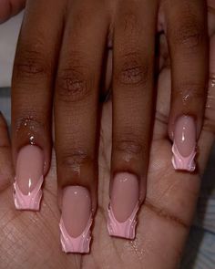 JAN SLOTS AVAIL🫶🏽 on Instagram Pink French Nails, Cute Pink Nails, Pink Chrome Nails, Chrome Nails Designs, Square Nail Designs, Unique Acrylic Nails