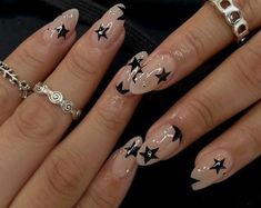 Almond Shaped Nails Designs, White Almond Nails, Punk Nails, Grunge Nails, Star Nails, Birthday Nails, Dream Nails, Funky Nails, Nails Inspo