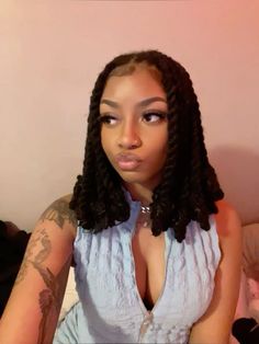 Loc Bob, Faux Locs Hairstyles, Dyed Hair Inspiration, Cute Box Braids Hairstyles, Quick Braided Hairstyles, Braided Hairstyles For Teens