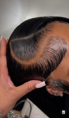 Side Part No Baby Hairs, Side Part With Edges, Hair To Look Younger, Melted Lace, Short Bob Haircuts For Women, Sleek Bob Hairstyles, Hairstyles Wigs, Biracial Hair, Frontal Wig Hairstyles