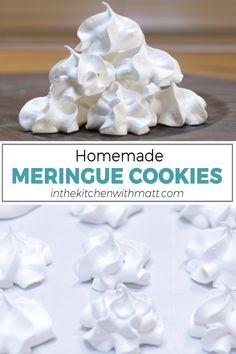 Pile of meringue cookies on a plate. Marange Recipe, Easy Meringue Cookies, Vanilla Meringue Cookies, Easy Meringues, Meringue Cookie, How To Make Meringue, Meringue Cookie Recipe, Baked Meringue, Oatmeal Raisin Cookies Chewy