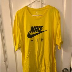 Never Worn Nike Shirt Xxl Yellow Sports T-shirt With Logo Print, Yellow Sports T-shirt With Logo, Yellow Sporty Shirt For Sports, Sporty Yellow Shirt For Sports, Yellow Crew Neck Shirt With Letter Print, Yellow Sports Shirt For Summer, Yellow Sporty Top With Logo Print, Yellow Logo Print Casual T-shirt, Yellow Casual T-shirt With Logo Print