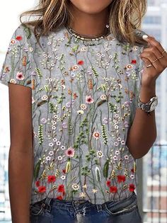 Jersey Floral Printed Casual Crew Neck T-Shirt | zolucky Short Sleeve White Shirt, Shirt With Flowers, Style Bleu, Vintage T Shirts, Printed Wide Leg Pants, Vintage Blouse, Casual Tops For Women, Floral Print Shorts, Pattern Floral