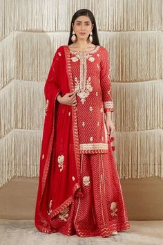 Shop for Shyam Narayan Prasad Chanderi Embroidered Kurta Sharara Set for Women Online at Aza Fashions Gota Embroidery, Embroidered Sharara, Maroon Fabric, Kurta Sharara Set, Red Kurta, Kurta Sharara, Georgette Dupatta, Summer Suit, Bridal Lehengas