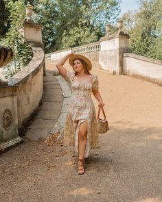 Italy Summer Outfits, Europe Summer Outfits, Summer Outfits Plus Size, Mid Size Outfits, Curvy Girl Outfits Summer, Summer Outfits Plus, Greece Outfit, Summer Outfits Curvy, Outfits Curvy