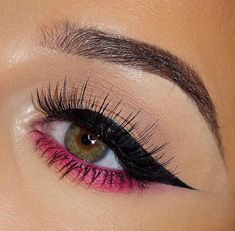 Eyes Liner, Rosa Make-up, Make Up Kits, Makeup App, Make Up Designs, Liner Makeup, Drag Make-up, Makeup For Older Women, Kim K Style