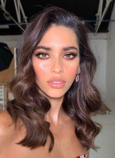 Nikki Makeup Instagram, Nikki Makeup, Makeup Tip, Side Part Hairstyles, Formal Makeup, Braut Make-up, Bride Makeup, Flawless Makeup