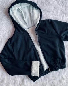 Hair Milk, Cold Fits, Naruto Girls, Causual Outfits, Girls Fashion Clothes, Casual Style Outfits, Winter Fashion Outfits, Sport Outfits, Casual Style