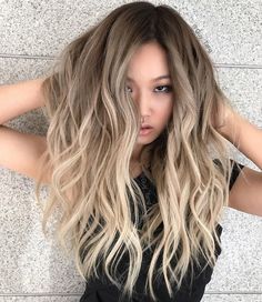 Long Wavy Ash Blonde Hair Asian Ombre Hair, Hair Color 2017, Hair Color Asian, Ash Blonde Hair Colour, Blonde Asian, Ash Blonde Balayage, Bold Hair Color, Ombre Hair Blonde, Guy Tang