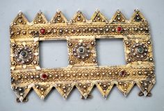 Saudi Arabia Culture, The Balkans, Themed Jewelry, Jeddah, Yemen, Ethnic Jewelry, Headdress, Belt Buckle