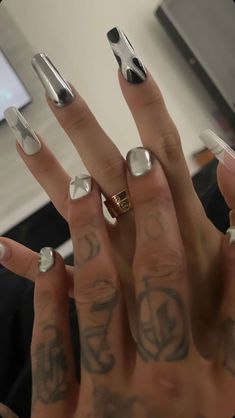 Bf Matching Nails, Guys Nail Designs, Gangster Couple, Nails Matching, Men Nail, Match Nails