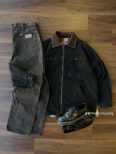 Vintage Outfit Ideas, Mens Casual Dress Outfits, Guys Clothing Styles, Vintage Outfit, Mens Outfit Inspiration, Mens Fashion Streetwear, Cool Outfits For Men, Stylish Mens Outfits