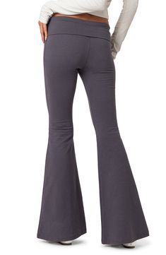 Fall for the silhouette of these stretchy leggings topped with a folded waistline and punctuated with flared hems. Elastic waist 95% cotton, 5% spandex Machine wash, line dry Imported Gray Full Length Elastane Yoga Pants, Gray Full-length Elastane Yoga Pants, Cotton Flare Yoga Pants With Stretch, Flare Stretch Cotton Yoga Pants, Stretch Flare Cotton Yoga Pants, Fitted Cotton Bottoms With Flared Hem, Fitted Wide Leg Gray Yoga Pants, Casual Gray Flare Bottoms, Fitted Wide-leg Gray Yoga Pants