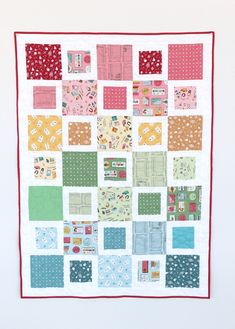 Beginner - friendly quilt - or a quick project for a more experienced quilter. Includes pattern instructions for Crib, Throw, Twin, Queen, and King size variations. Toys Packaging, Colchas Quilting, Diary Of A Quilter, Baby Quilt Tutorials, Bubble Quilt, Beginning Quilting, Amy Smart, Quilt Tutorial, Beginner Quilt Patterns