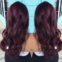 Nails Dark Red, Pelo Color Vino, Burgundy Balayage, Trend Hairstyles, Hair Burgundy, Dark Red Hair Color, Nails Dark, Dark Red Hair, Red Highlights